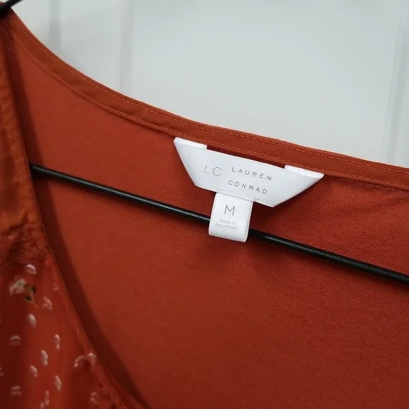 LC Lauren Conrad rust color 3/4 sleeve top - Picture 2 of 5